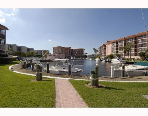2871 North Ocean Boulevard, Unit D110 Boca Raton, FL 33431 - Photo 13 of 14 MARINA