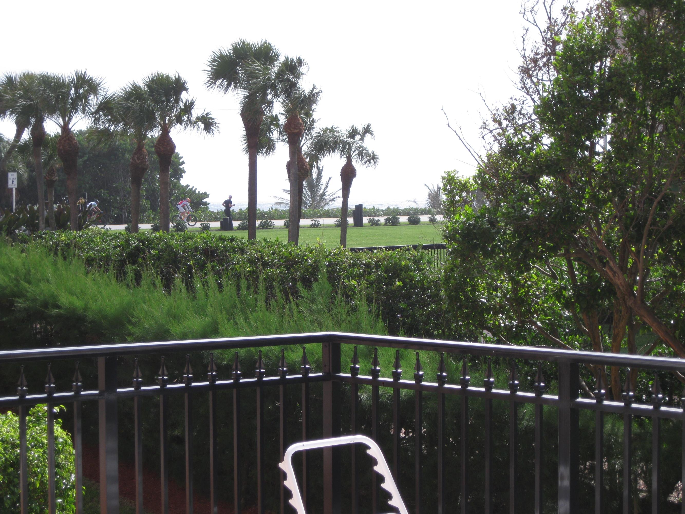 2871 North Ocean Boulevard, Unit D110 Boca Raton, FL 33431 - Photo 6 of 14 2014-11-23 11