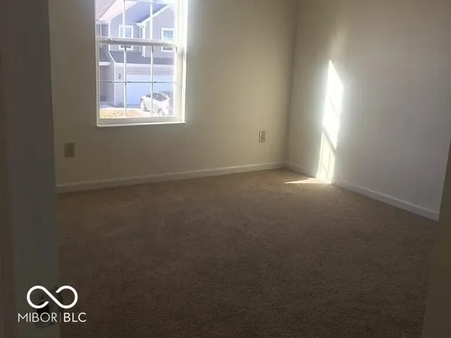 $2,200 | 5421 Tanglewood Lane, Whitestown, IN 46075