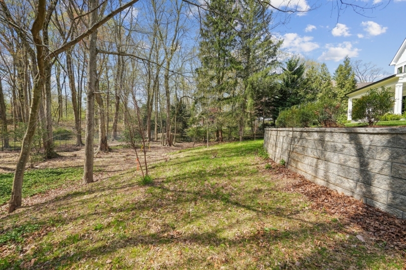 11 Addison Drive Short Hills, NJ 07078 - Photo 12 of 50