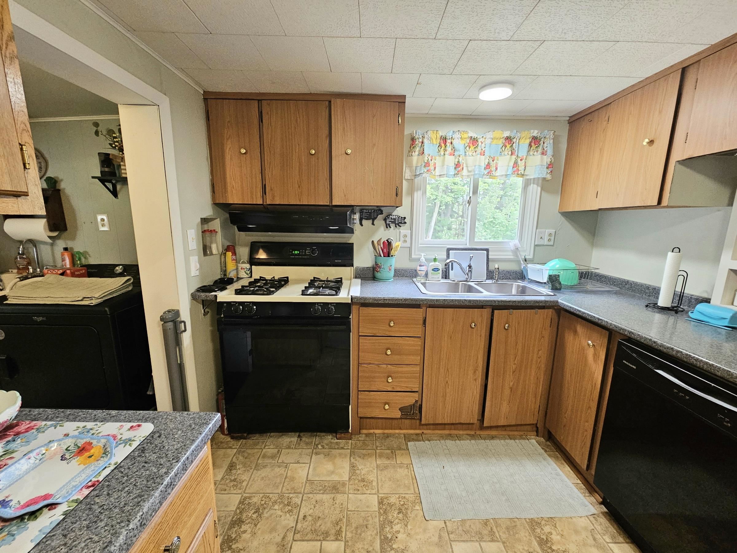4774 South La Chance Road Lake City, MI 49651 - Photo 14 of 47 1945887-E81FF0C2-DB2D-42D3-8767-A17E802FCB84.JPG