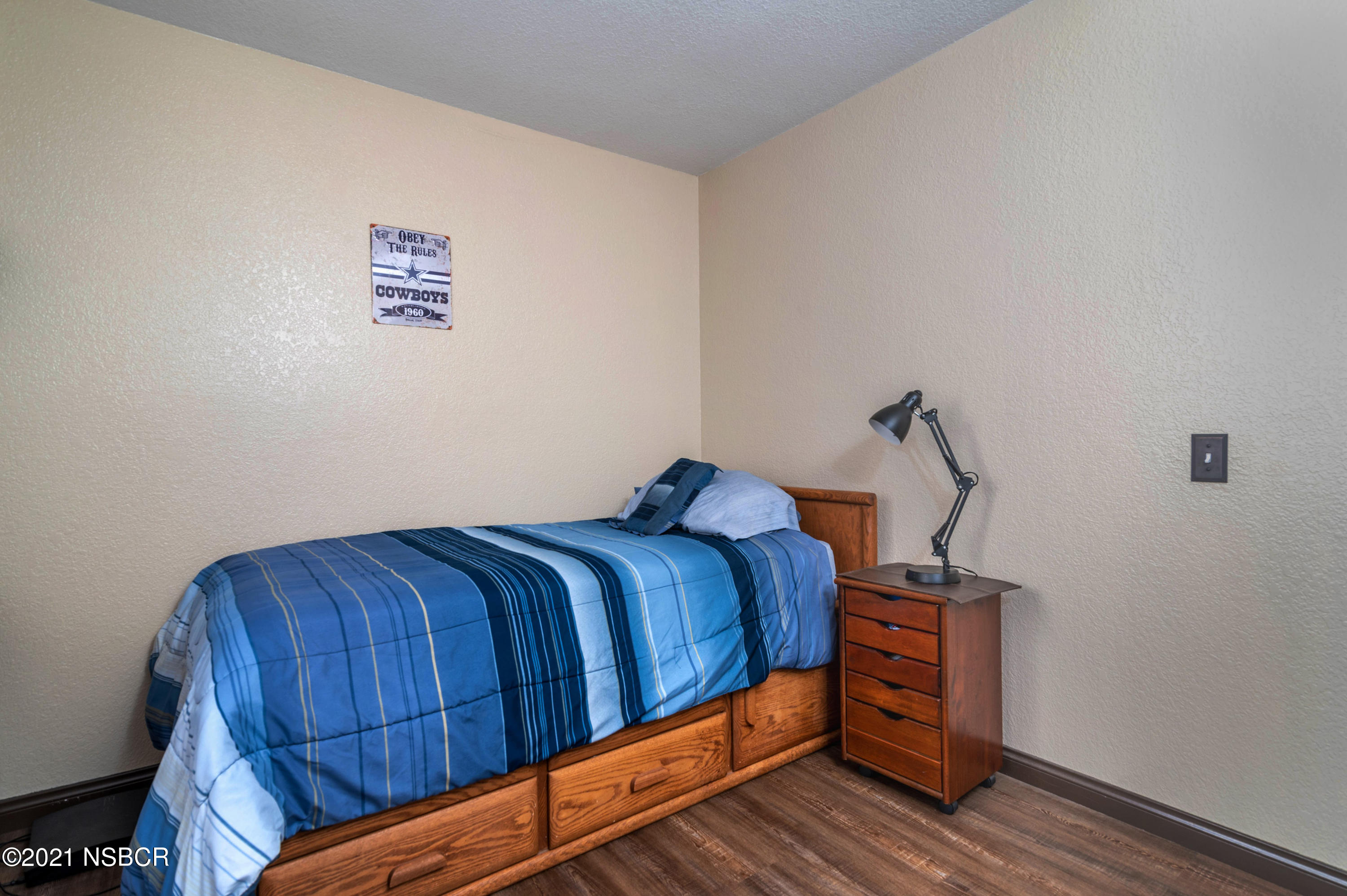 1517 Riverside Drive Lompoc, CA 93436 - Photo 12 of 21 012_BEDROOM 2