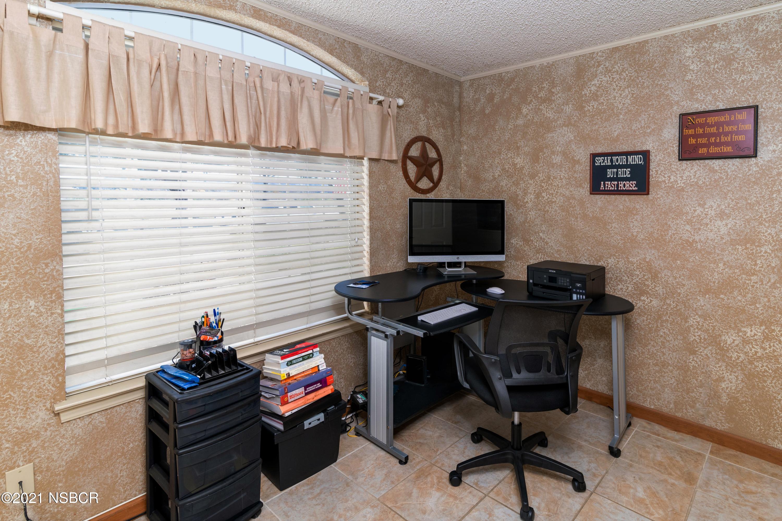 1517 Riverside Drive Lompoc, CA 93436 - Photo 13 of 21 013_OFFICE