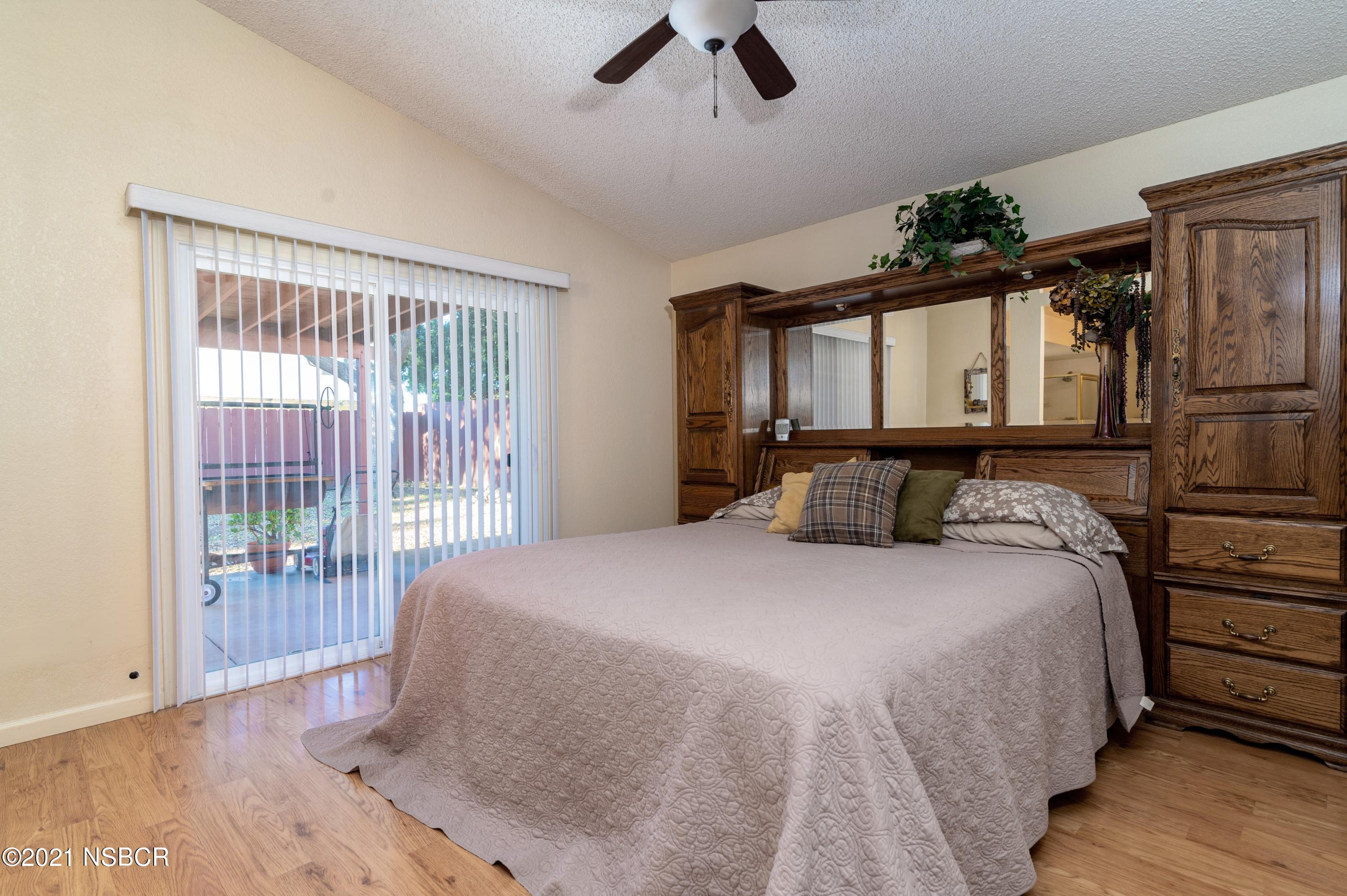 1517 Riverside Drive Lompoc, CA 93436 - Photo 9 of 21 009_PRIMARY
