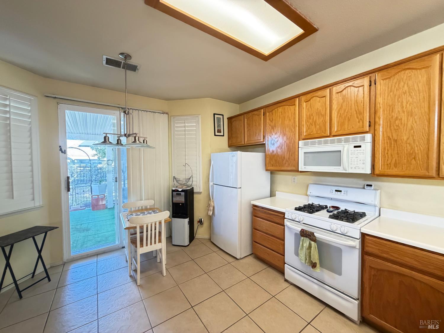 782 Oakhill Way Rio Vista, CA 94571 - Photo 9 of 23 Gallery Image 9