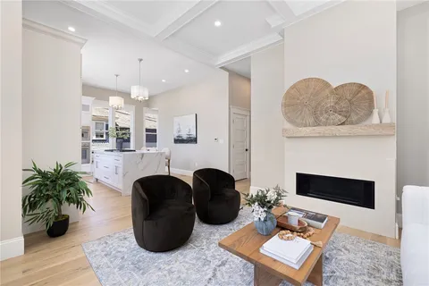 $1,590,000 | 41 School Street, Unit 1, Newport, RI 02840