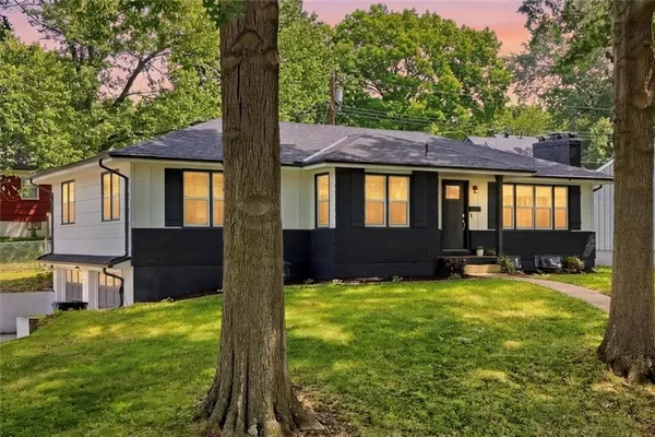 $300,000 | 9500 East 79th Terrace, Raytown, MO 64138