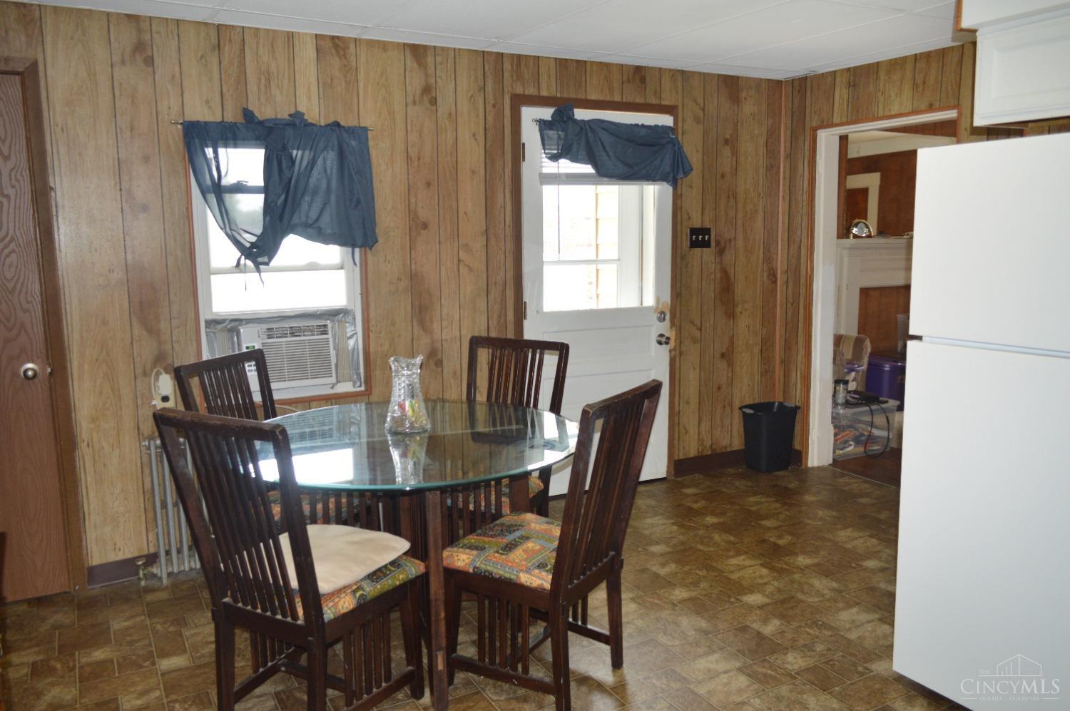 1235 Fuhrman Road Reading, OH 45215 - Photo 8 of 9 Gallery Image 8