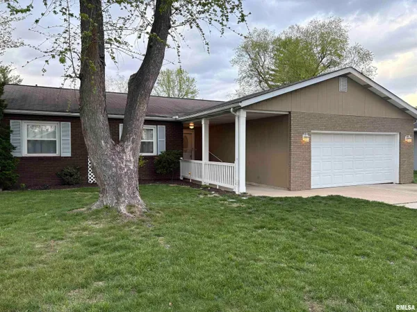 $249,900 | 2637 Sarona Road, Springfield, IL 62704