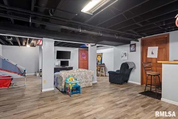 $249,900 | 2637 Sarona Road, Springfield, IL 62704