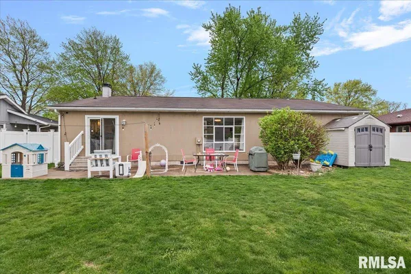 $249,900 | 2637 Sarona Road, Springfield, IL 62704