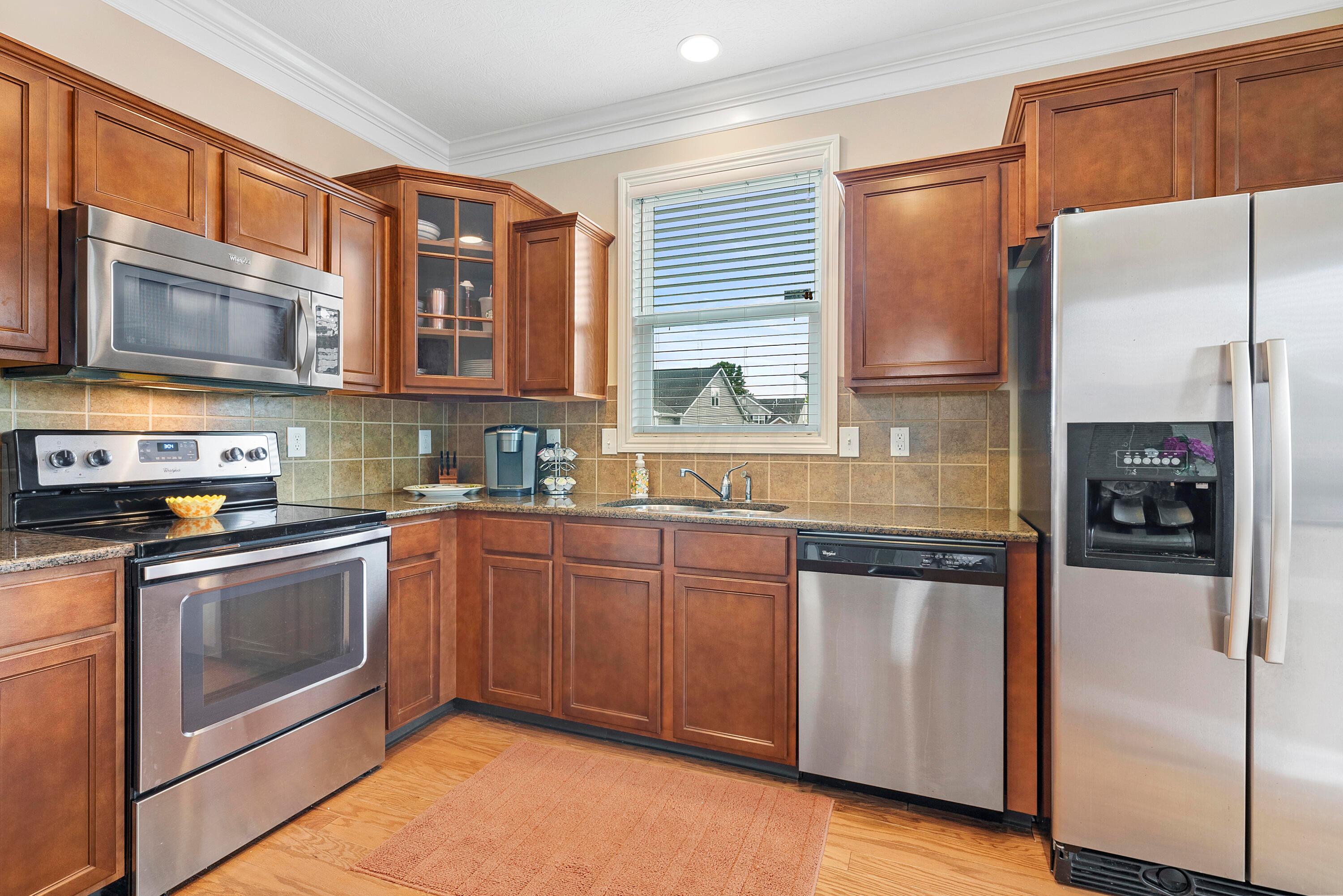 502 Eagle Walk Road Delaware, OH 43015 - Photo 15 of 40 Kitchen