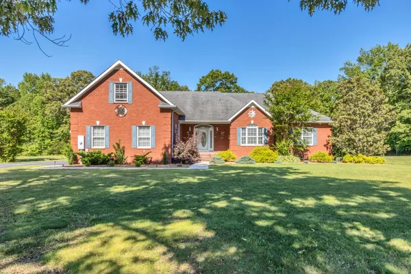 $659,000 | 2828 Bains Road, Hillsboro, TN 37342