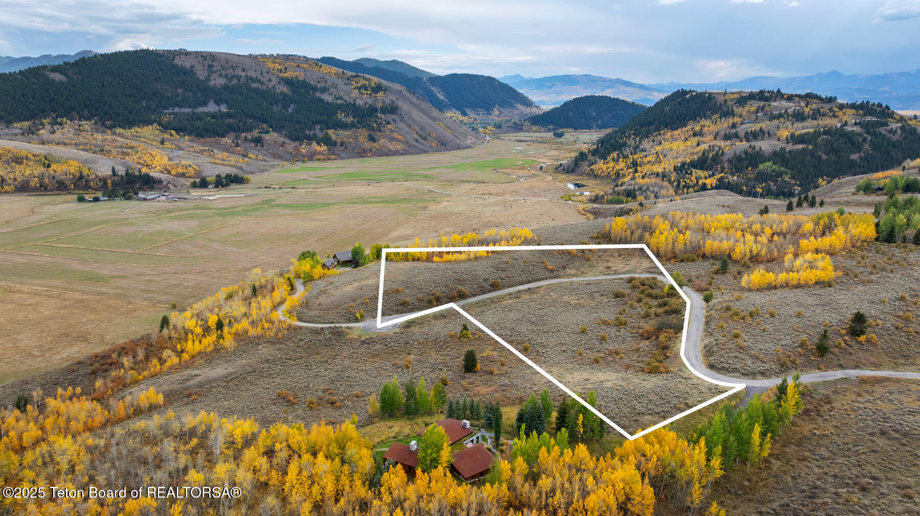 1850 West Bohnetts Road Jackson, WY 83001 - Photo 7 of 11 7 Lot Lines Southeast