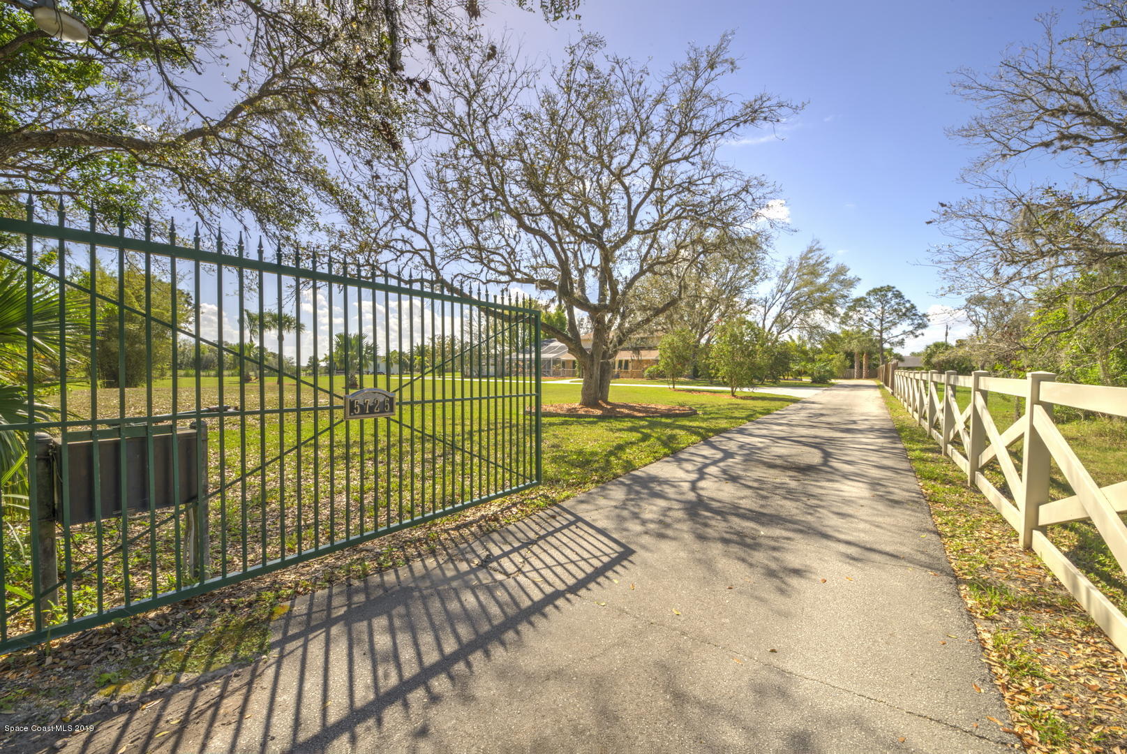 5725 Lake Washington Road Melbourne, FL 32934 - Photo 2 of 72 Home on Acreage