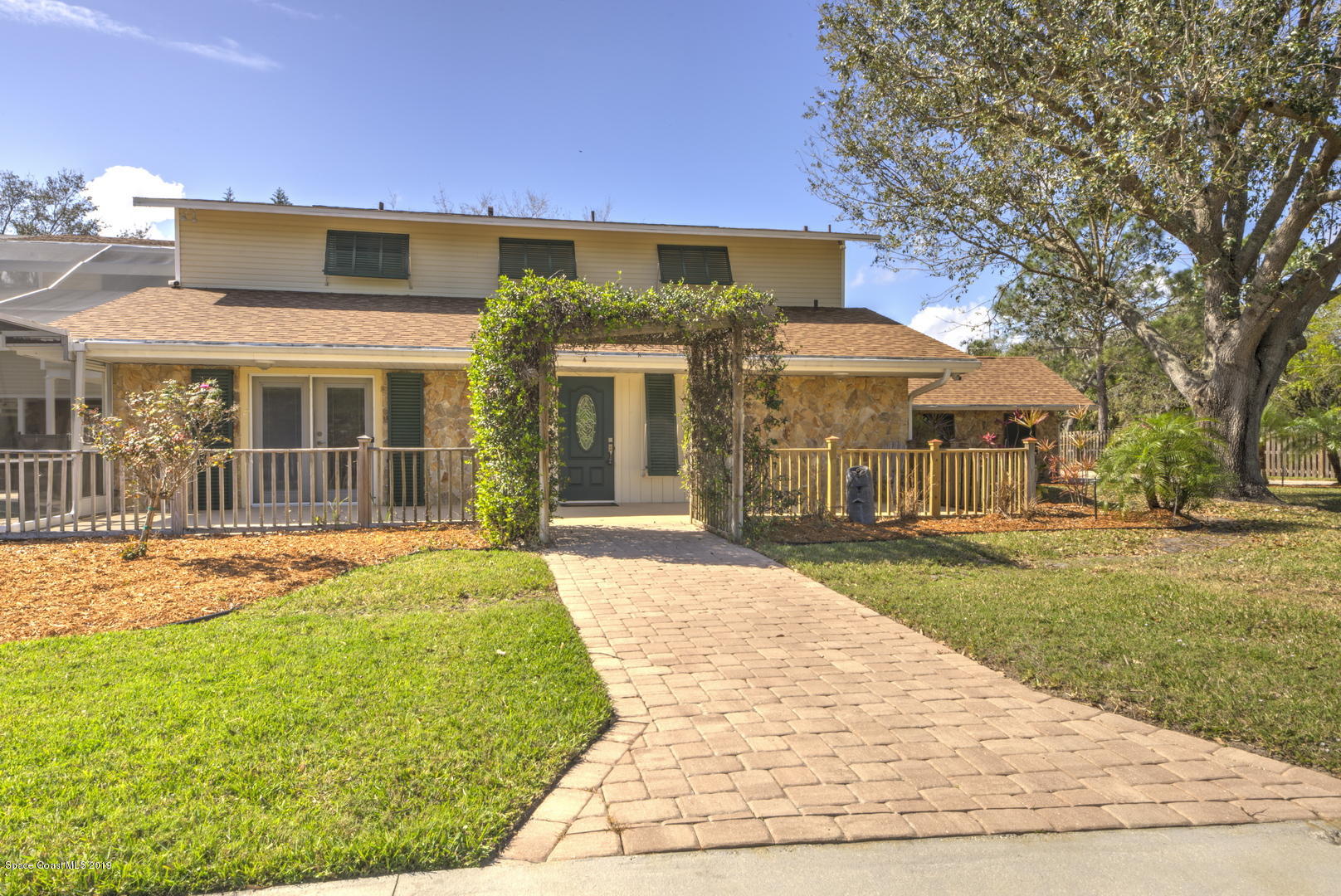 5725 Lake Washington Road Melbourne, FL 32934 - Photo 3 of 72 Front Walkway