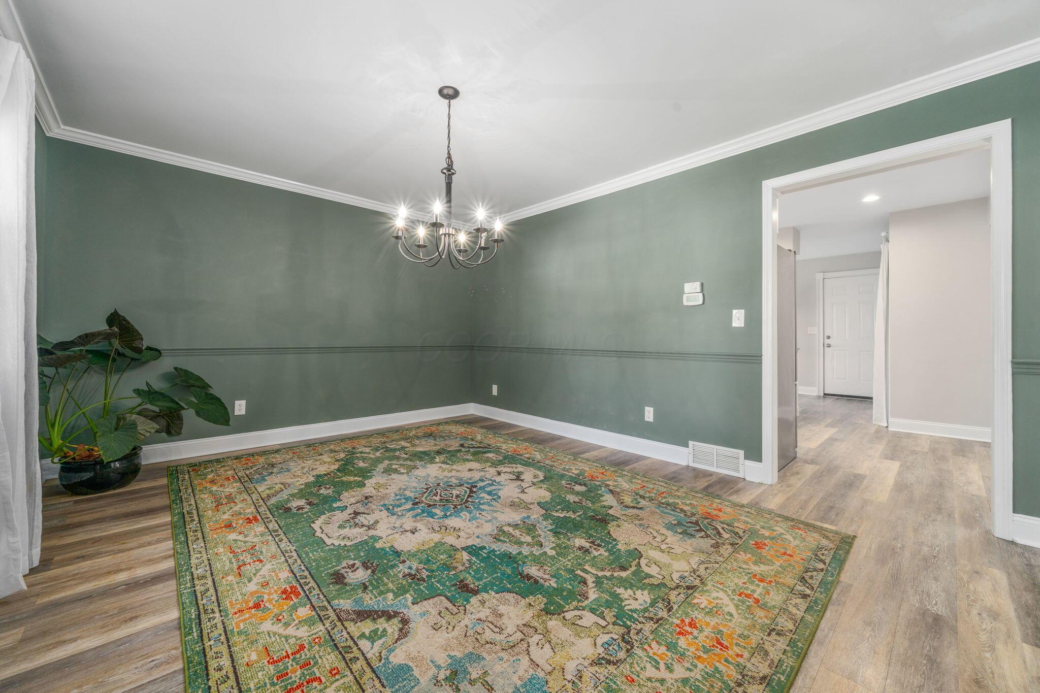 280 East Schrock Road Westerville, OH 43081 - Photo 18 of 72 Dining Room