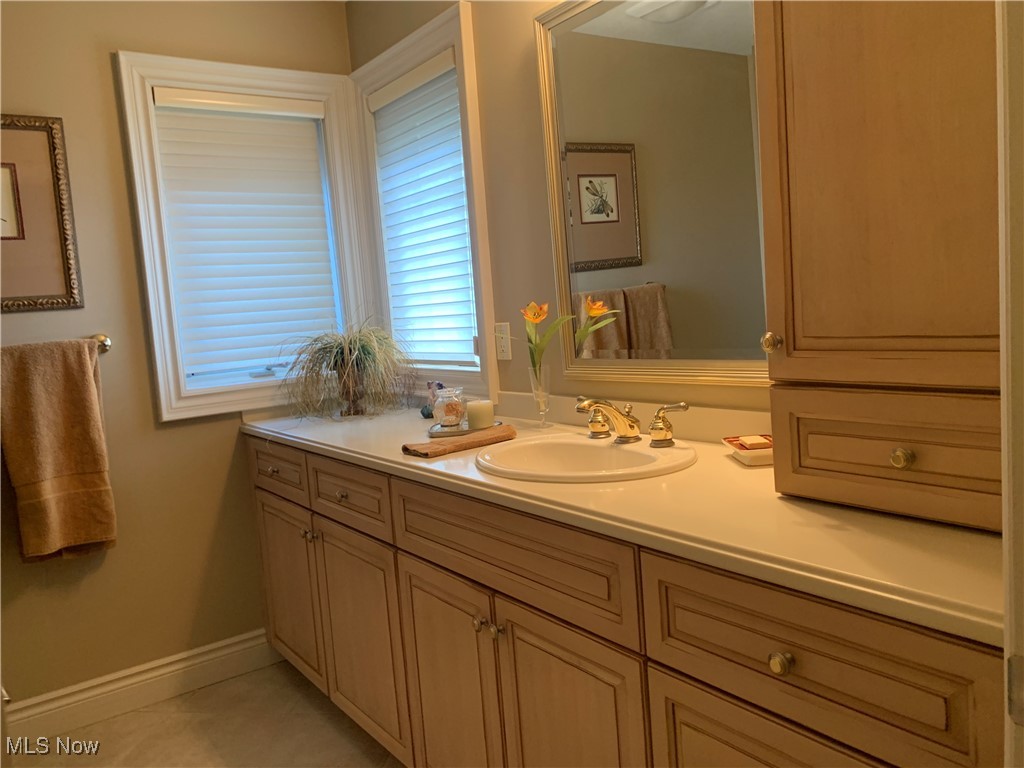 939 Cedar Point Road Sandusky, OH 44870 - Photo 26 of 50 Second Bedroom Attached Bathroom