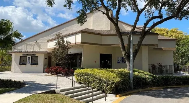 $2,100 | 2900 Northwest 42nd Avenue, Unit A109, Coconut Creek, FL 33066