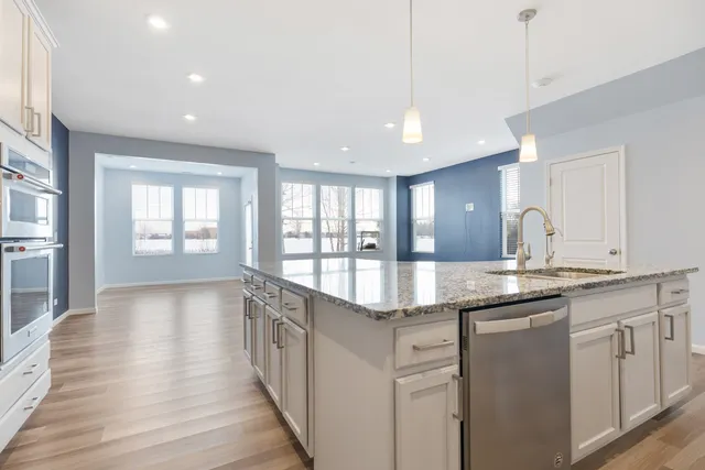 $509,000 | 573 Watercress Drive, Aurora, IL 60504