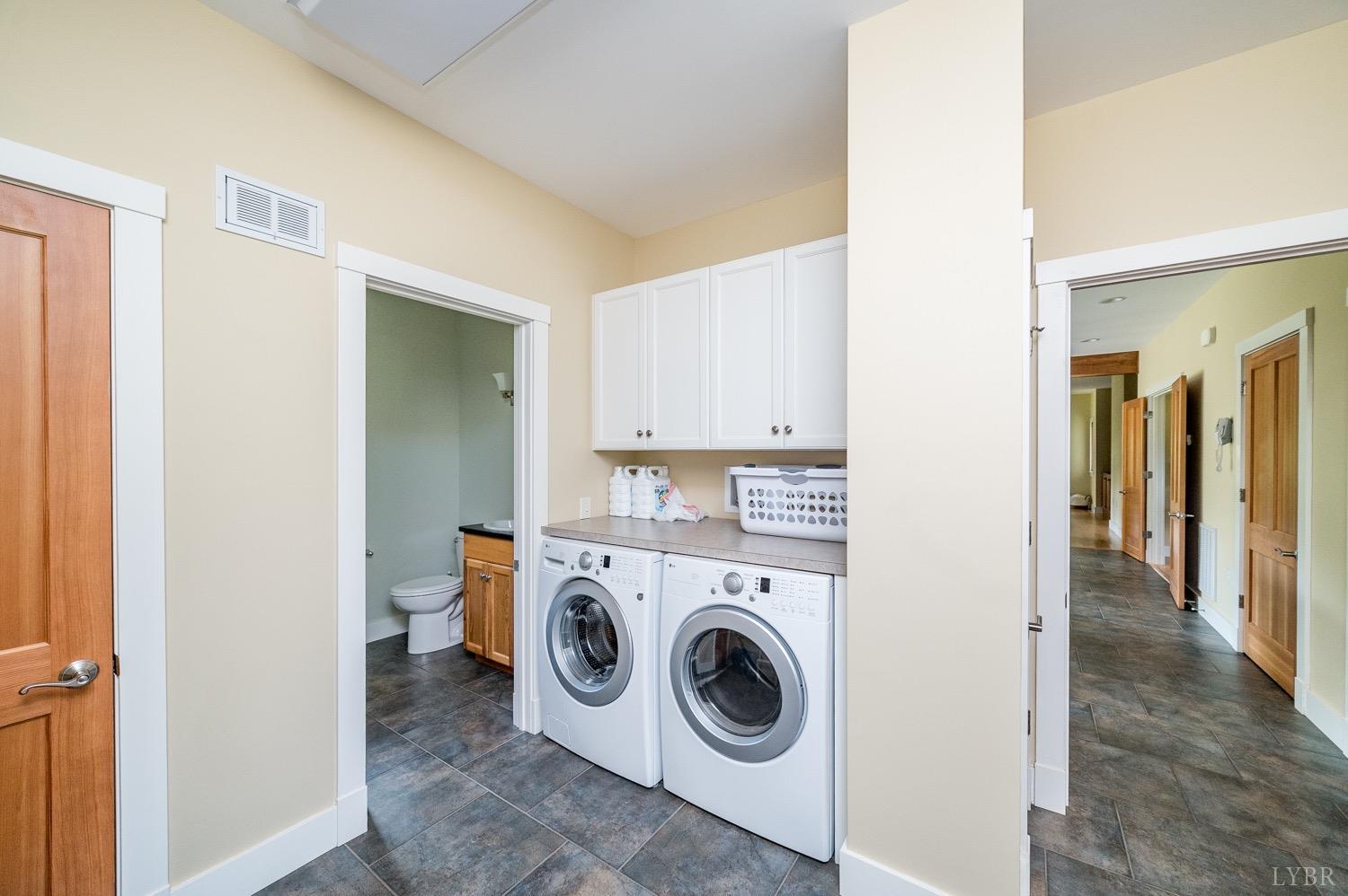 1940 Coffee Road Lynchburg, VA 24503 - Photo 17 of 52