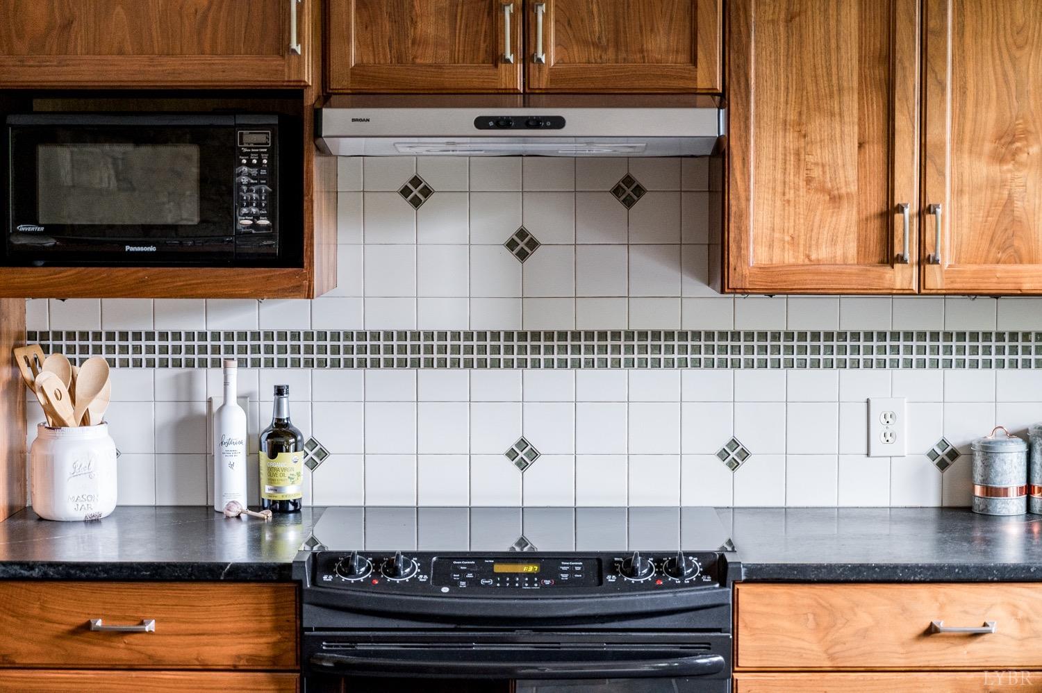 1940 Coffee Road Lynchburg, VA 24503 - Photo 34 of 52