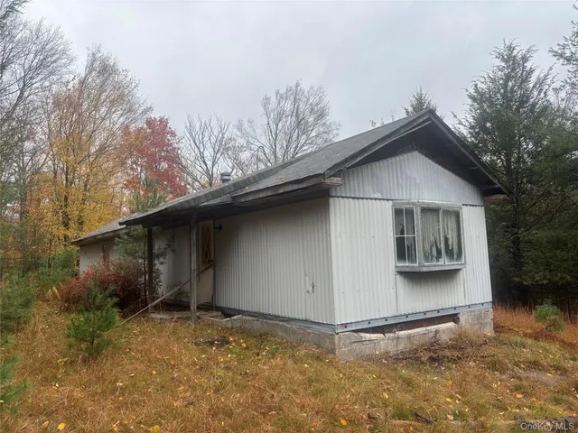 a backyard of a house