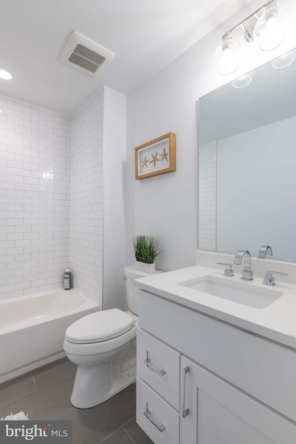 4339 Harrison Street Northwest, Unit 3 Washington, DC 20015 - Photo 13 of 24