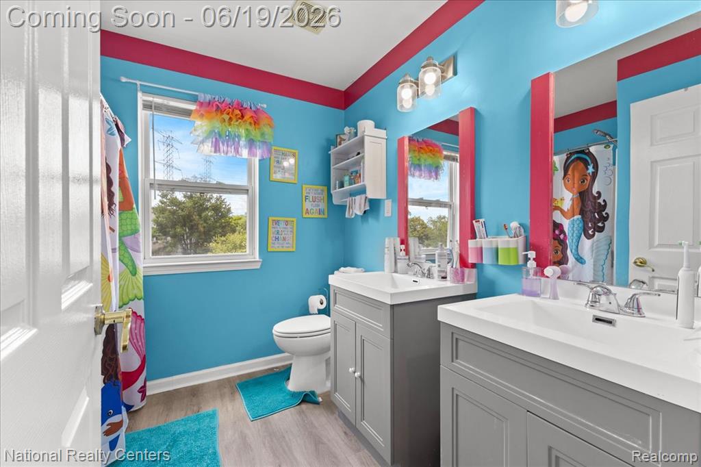 25035 Constitution Boulevard Warren, MI 48089 - Photo 12 of 17
