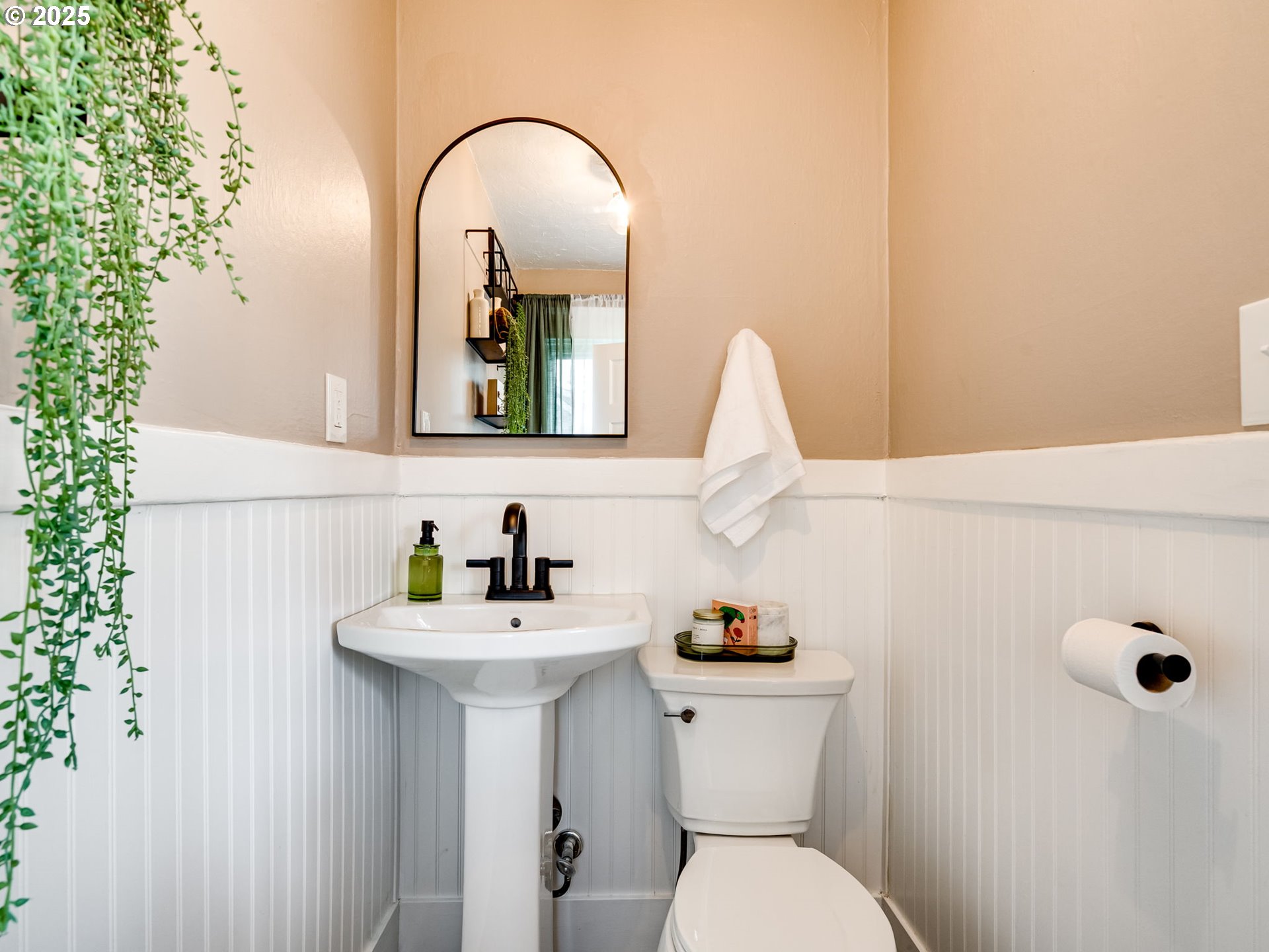 4527 Southeast 74th Avenue Portland, OR 97206 - Photo 19 of 42 Partial Bath