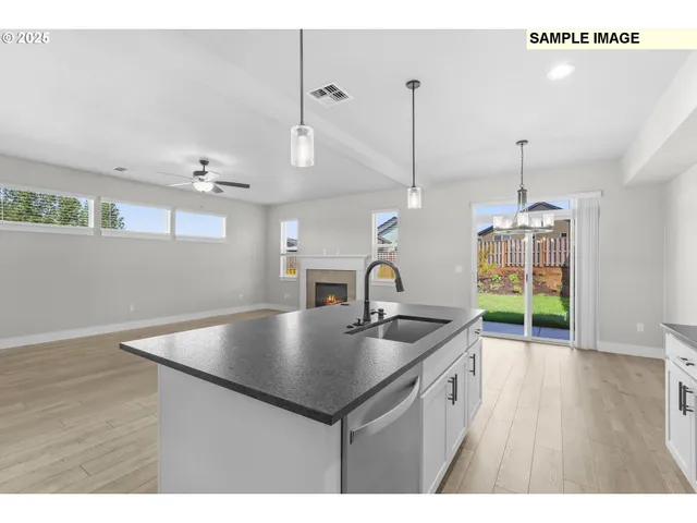 $739,900 | 313 East Caribou Court, Unit 24, La Center, WA 98629