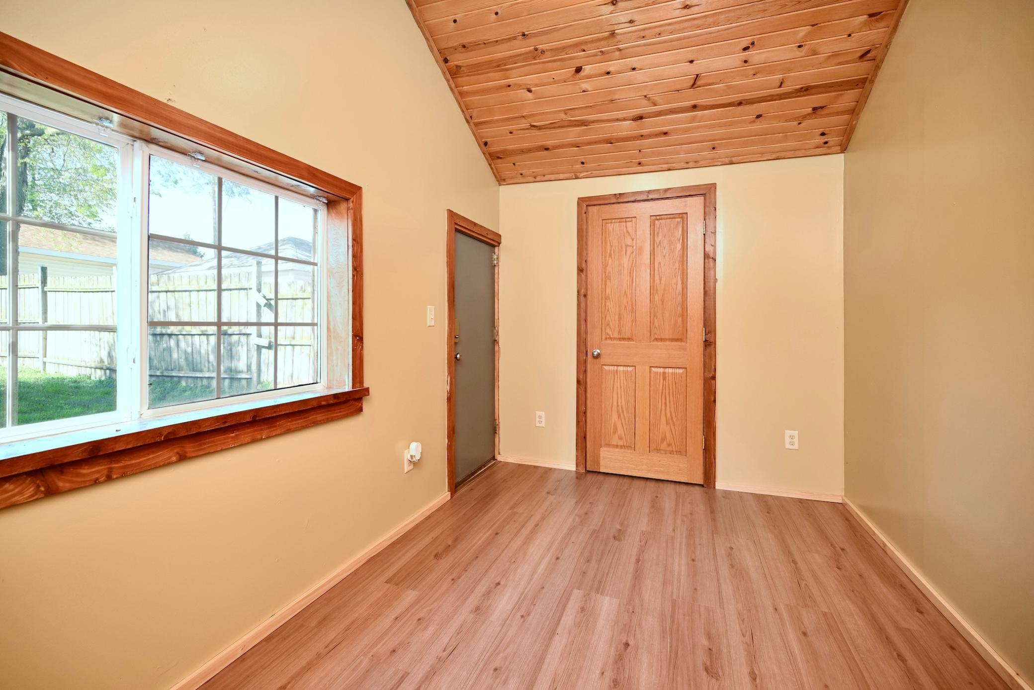 959 West 2nd Street Winona, MN 55987 - Photo 7 of 17