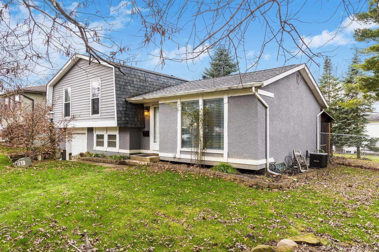3151 Fontaine Road Columbus, OH 43232 - Photo 2 of 41 S_-_3151_Fontaine_Rd_-_006