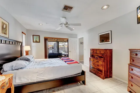 $590,000 | 1059 Wynndale Way, Lantana, FL 33462