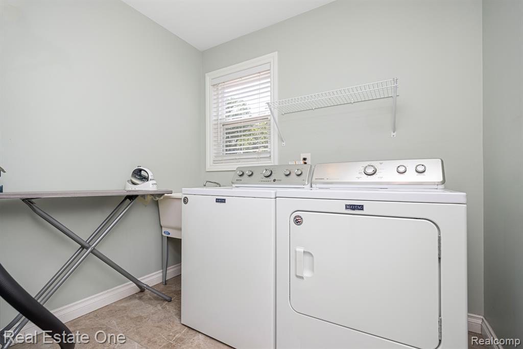 3219 Harrison Avenue Rochester Hills, MI 48307 - Photo 17 of 42