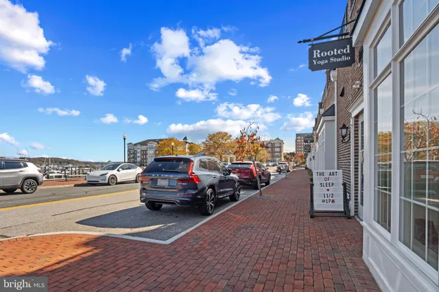 $720,000 | 612 Marina Landing Lane, Woodbridge, VA 22191