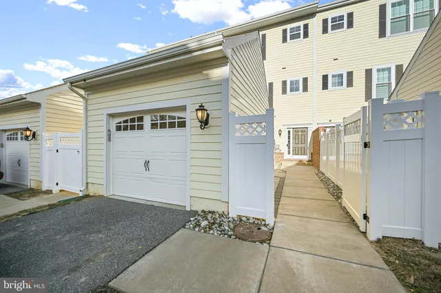 $720,000 | 612 Marina Landing Lane, Woodbridge, VA 22191