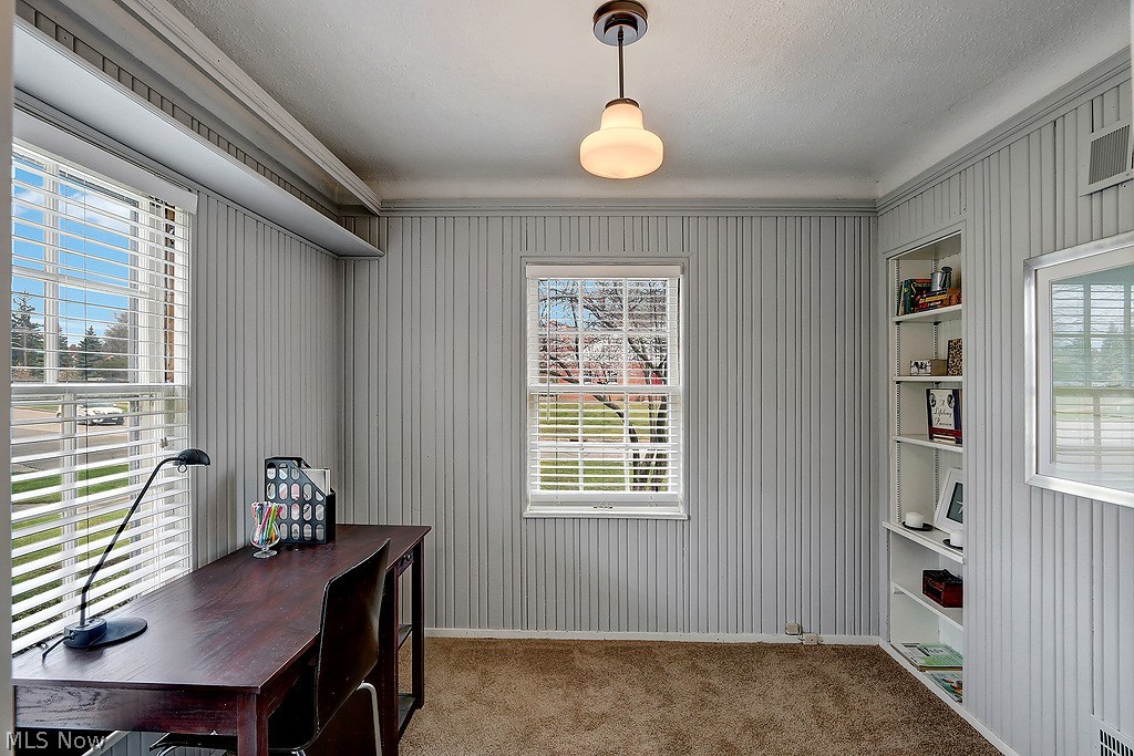 2179 Edgerton Road Cleveland, OH 44118 - Photo 12 of 22