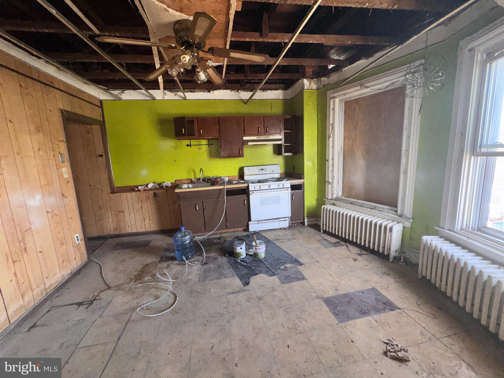 6701 Lansdowne Avenue Philadelphia, PA 19151 - Photo 11 of 18 2nd floor kitchen