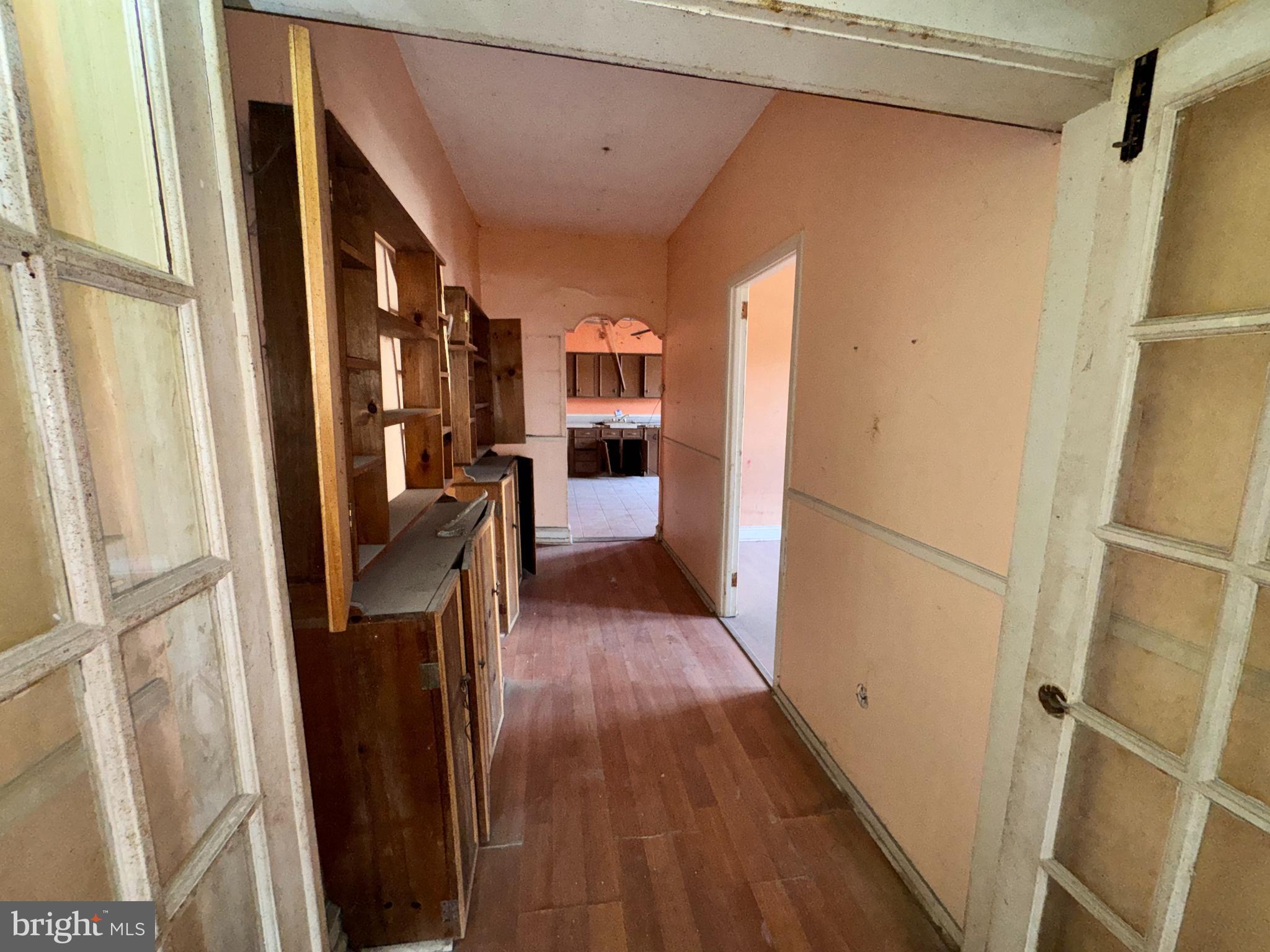 6701 Lansdowne Avenue Philadelphia, PA 19151 - Photo 6 of 18 first floor