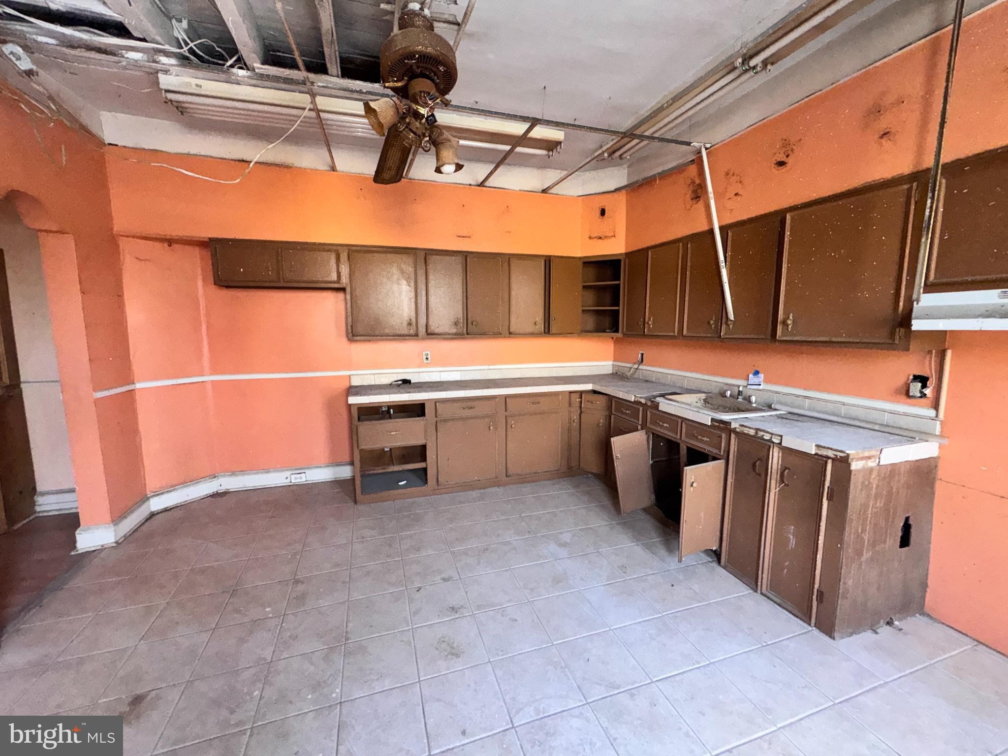 6701 Lansdowne Avenue Philadelphia, PA 19151 - Photo 8 of 18 first floor kitchen