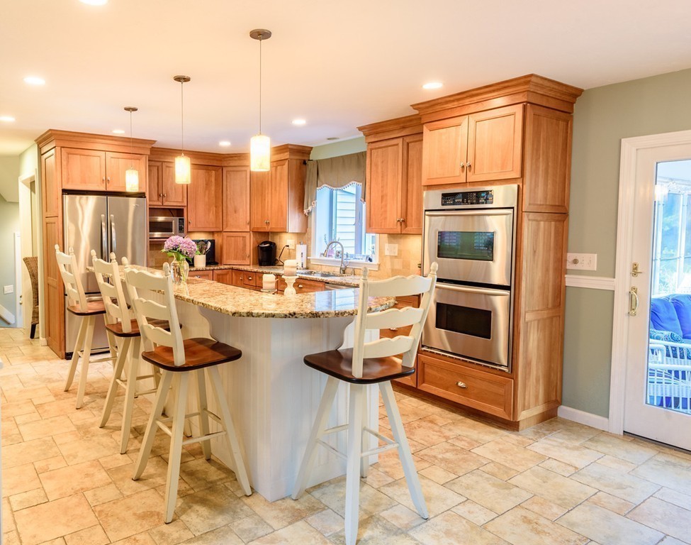 275 Old Farm Road Hanover, MA 02339 - Photo 7 of 27 Gallery Image 7