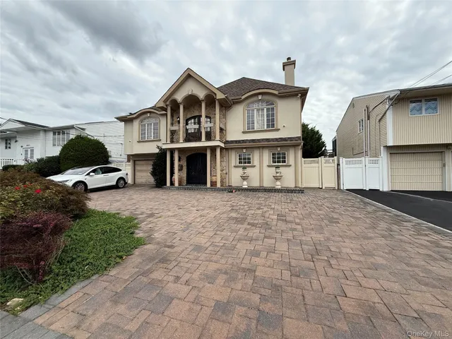 $1,499,000 | 2829 Judith Drive, Bellmore, NY 11710