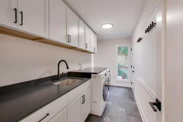 $1,323,000 | 73 Augusta Drive, Deerfield, IL 60015