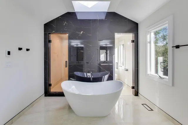 $1,323,000 | 73 Augusta Drive, Deerfield, IL 60015