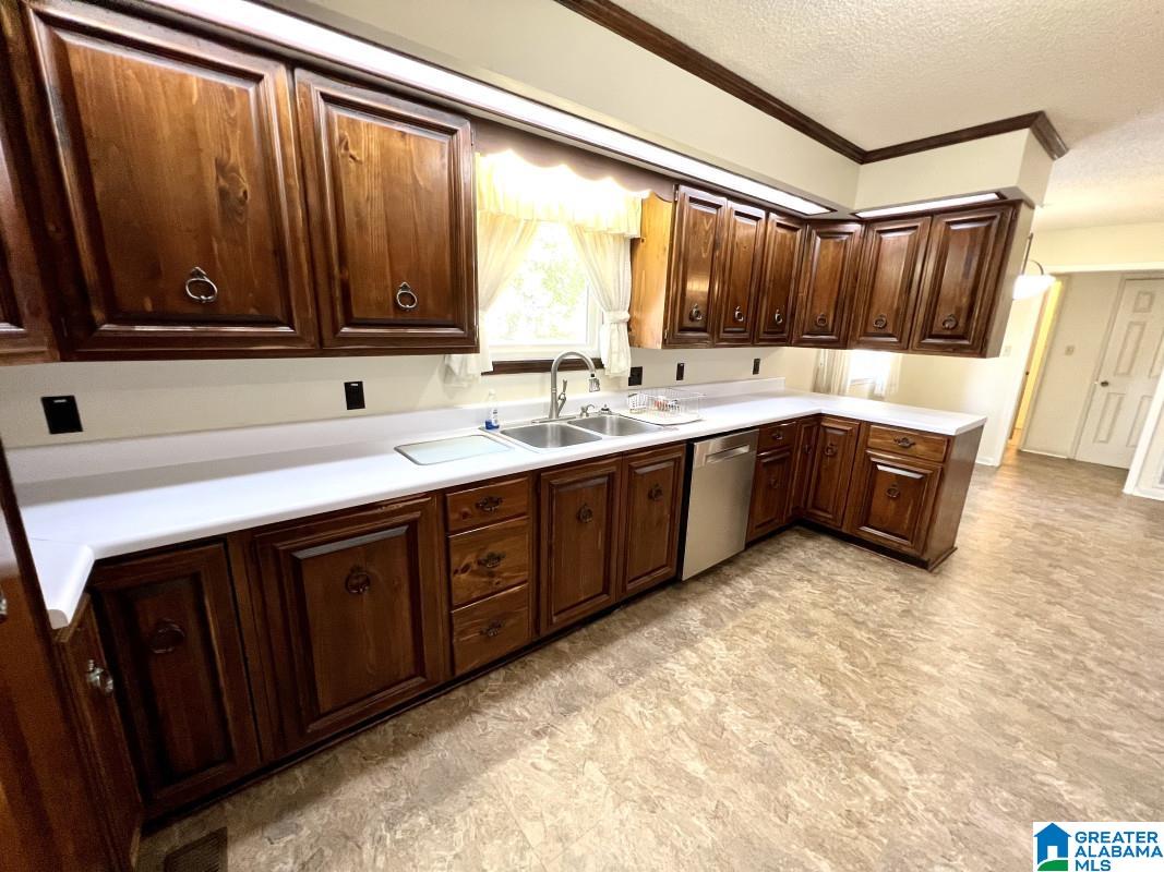 1205 Alpine Drive Weaver, AL 36277 - Photo 4 of 24