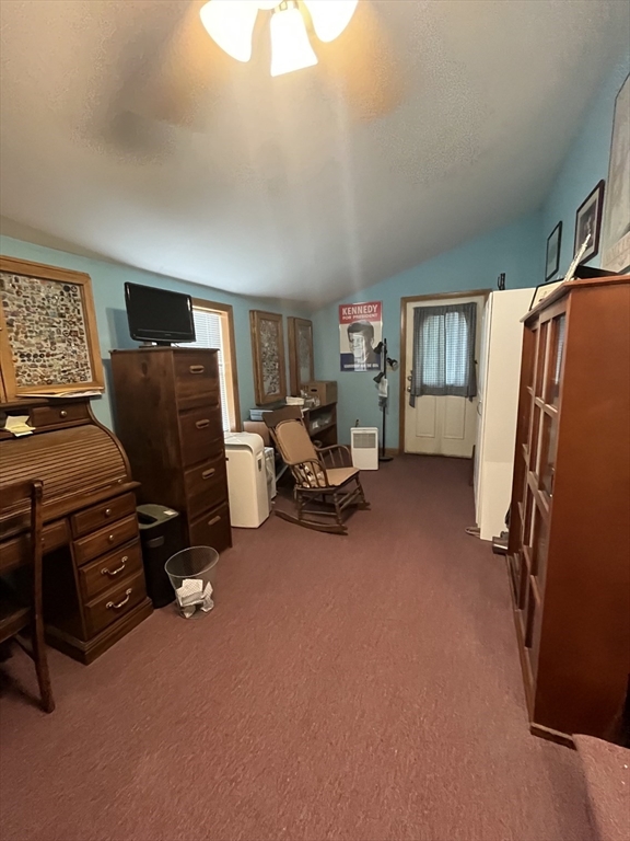8 Thunderbird Road Marlborough, MA 01752 - Photo 6 of 10