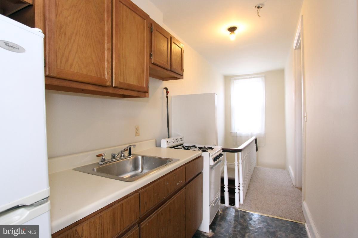 915 R Street Northwest Washington, DC 20001 - Photo 21 of 30 Interior (General)