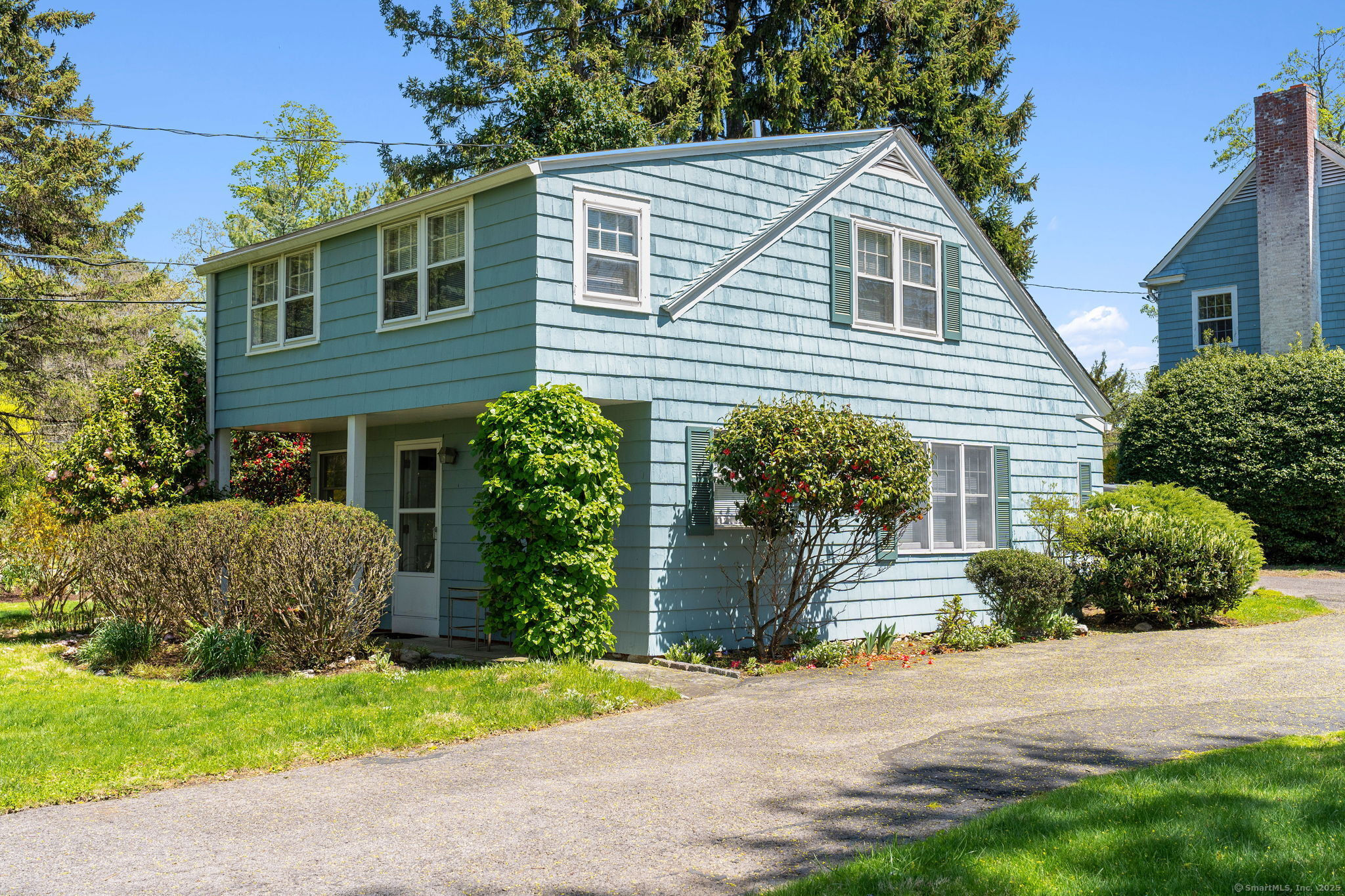 86 Wallacks Drive Stamford, CT 06902 - Photo 20 of 39