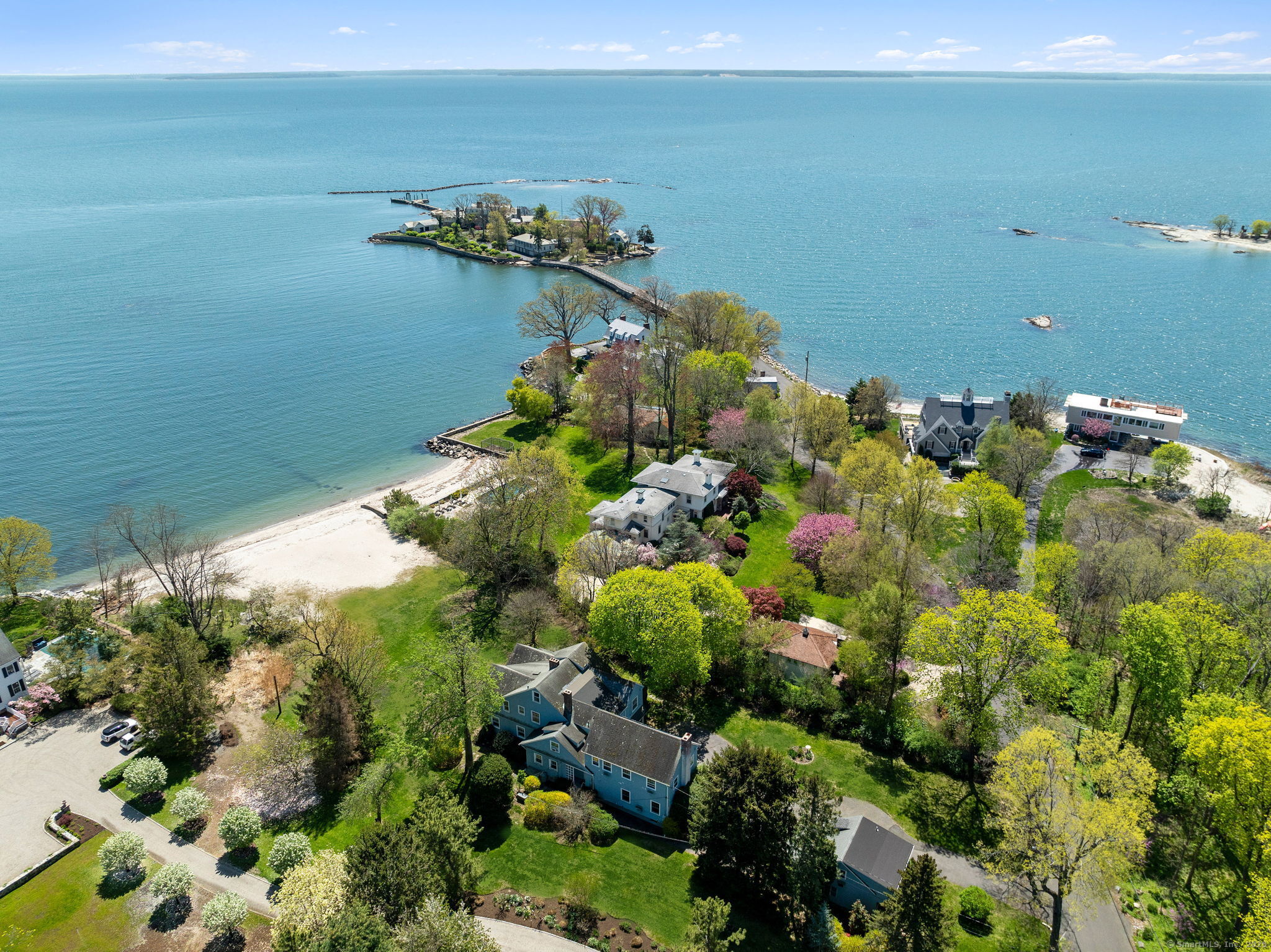 86 Wallacks Drive Stamford, CT 06902 - Photo 30 of 39